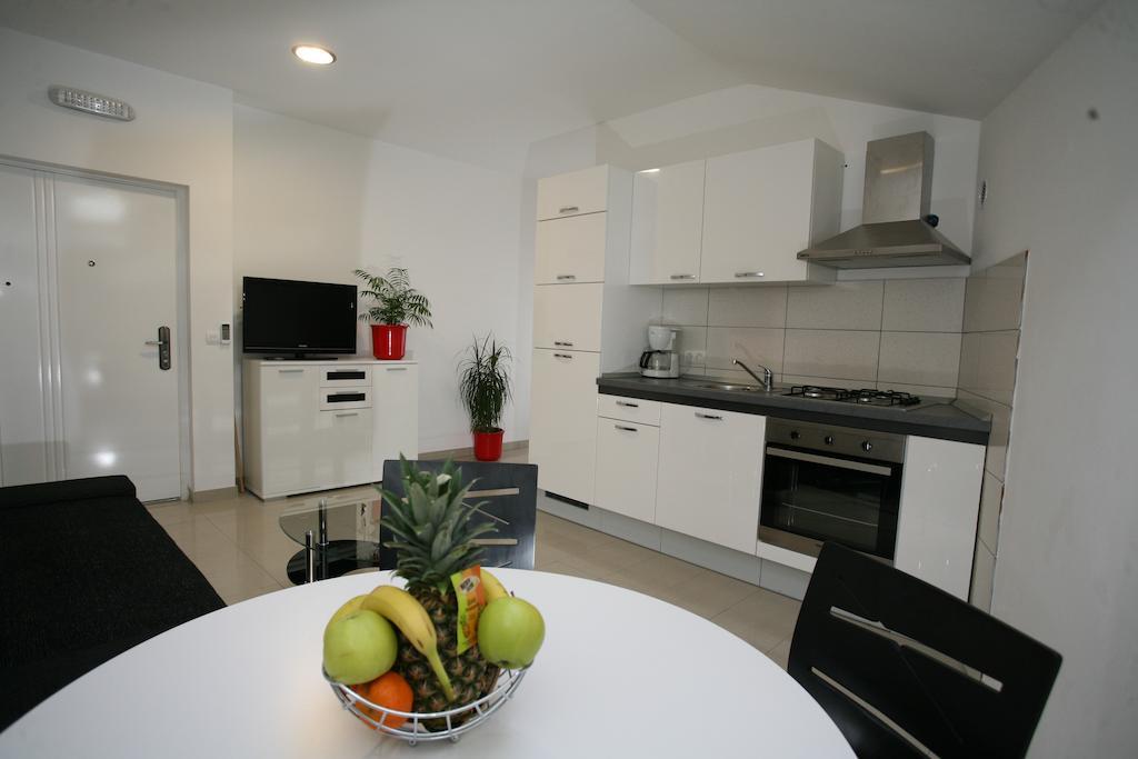 Apartments Little Paradise โตรกีร์ ห้อง รูปภาพ
